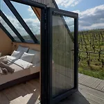 Campy Eco House • Eger