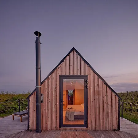 Campy Eco House • Eger بيت ضيافة