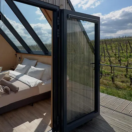 Campy Eco House • Eger